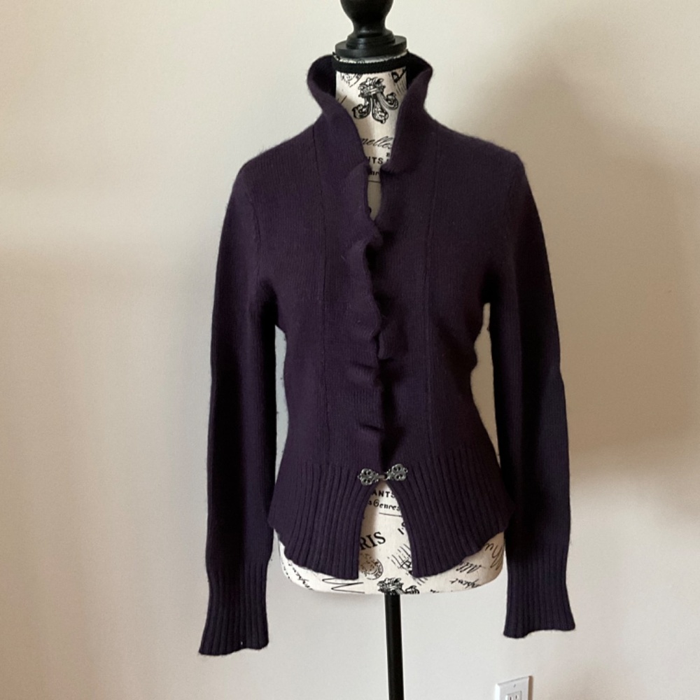 Valerie Bertinelli Wool sweater jacket with nice ruffle collar.